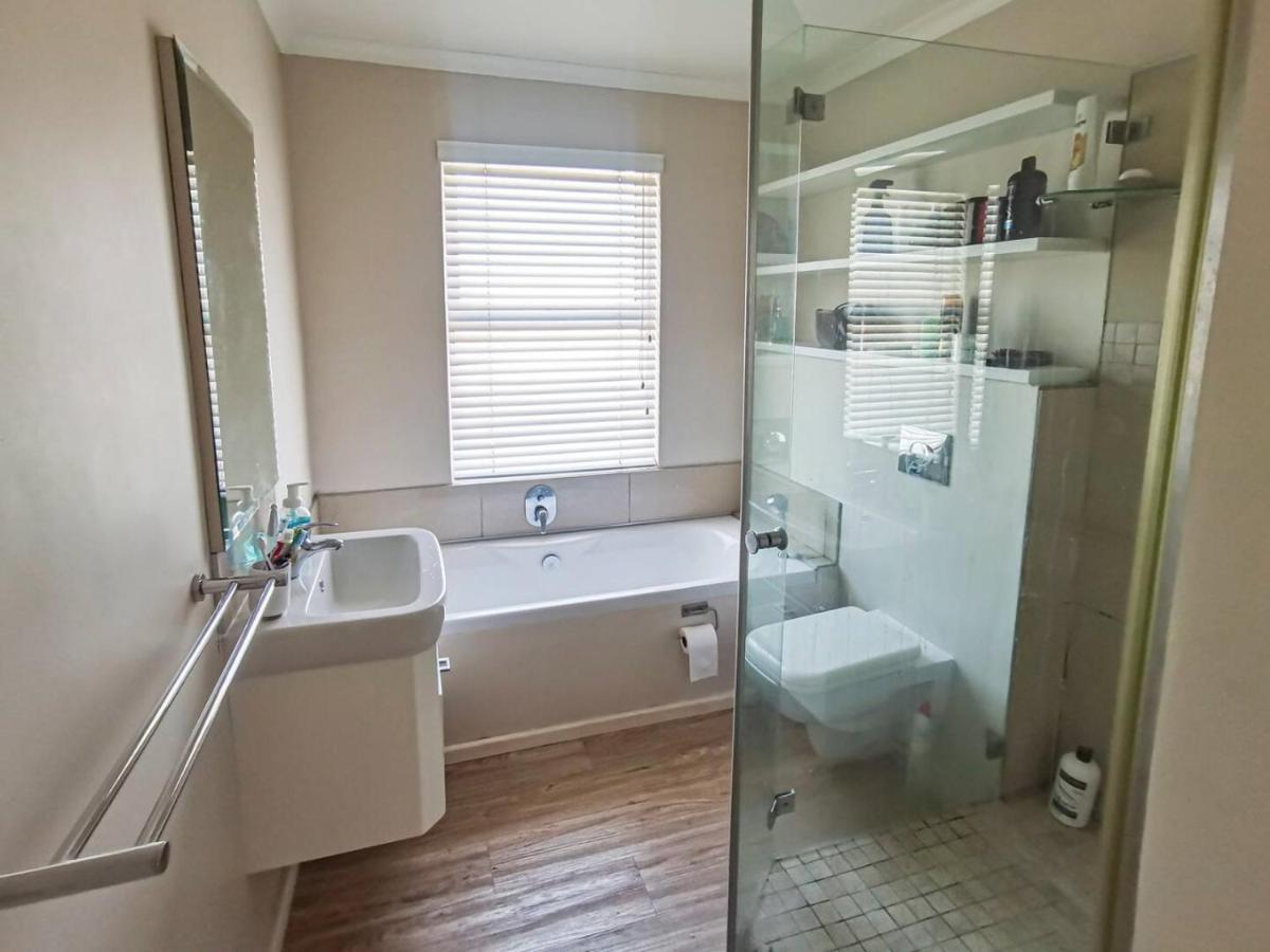 Ferienhaus Island Woodbridge Island Milnerton Kapstadt